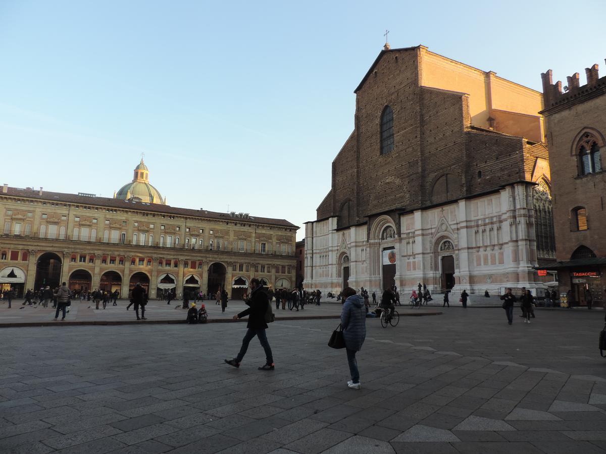 B&B Piazza Grande Bologna Exteriör bild