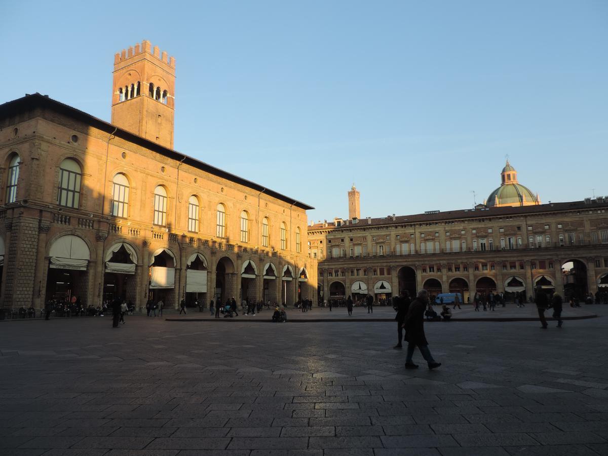 B&B Piazza Grande Bologna Exteriör bild